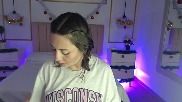 Alice Sinclair  online show from December 19, 12:41 pm