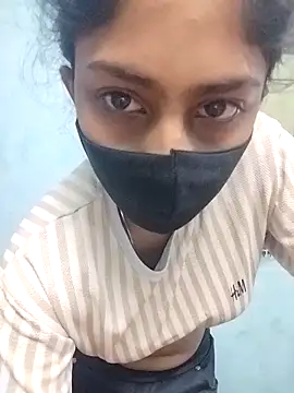 Miss tinaaa online show from November 28, 11:24 am