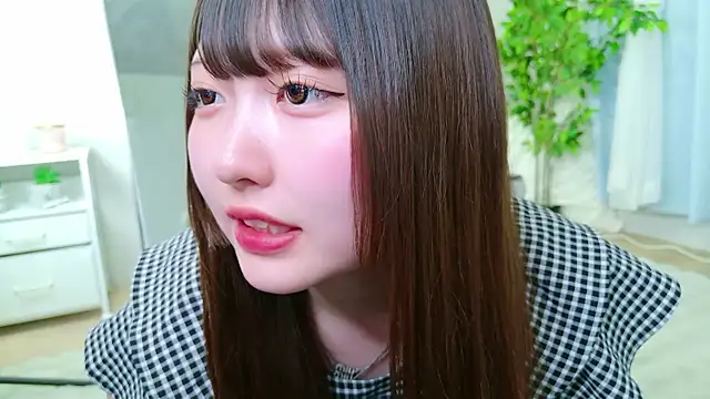  Sakura F online show from April 17, 5:48 pm