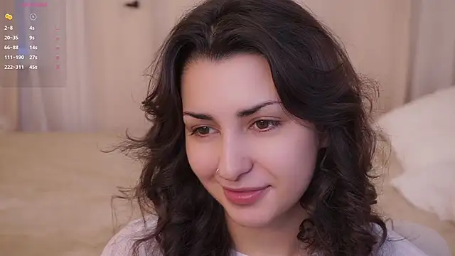 DovieMascall online show from December 4, 6:37 am