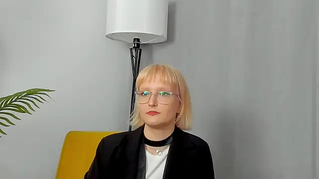 OrphaPerkins online show from November 21, 7:10 am