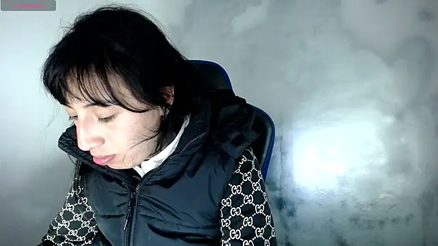 luisa homes online show from February 17, 11:15 pm