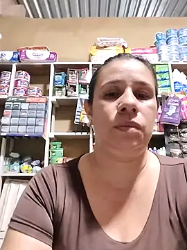 MIA-LARIOS online show from April 5, 11:15 pm