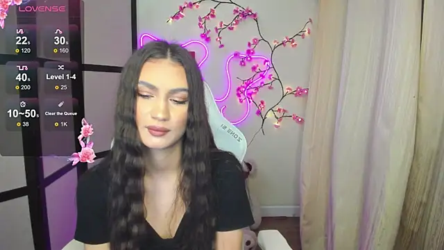 AdeleLuu online show from November 22, 1:41 am