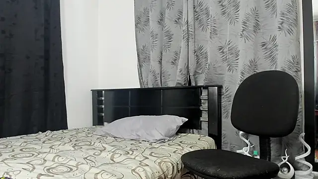 Violeta Gracee online show from January 9, 11:20 pm