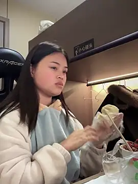 Toffee-00 online show from January 7, 10:07 am