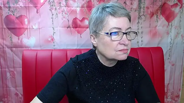 OlgaLuck online show from February 3, 6:40 am