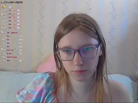 LustfulSarah online show from February 28, 8:36 am