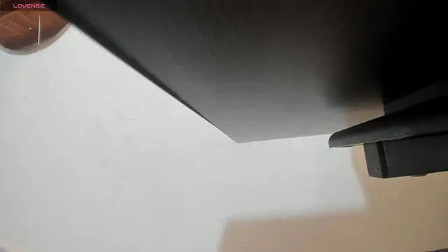 Izelevans online show from April 10, 9:59 am