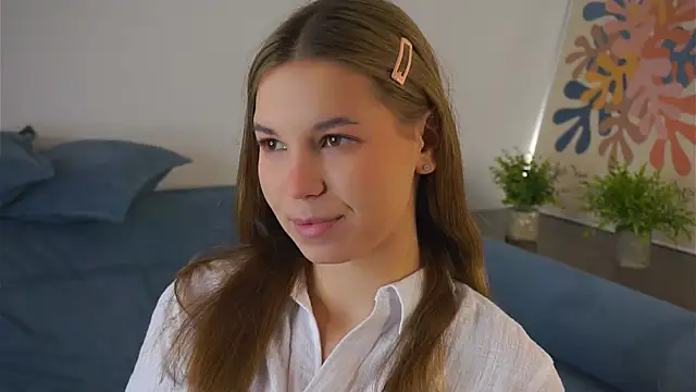 AmparoCilek online show from February 13, 6:20 pm