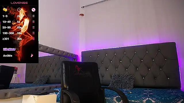 Emily Jedet online show from November 23, 3:53 am