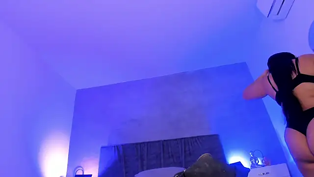 alejandrarojas  online show from January 16, 12:34 pm