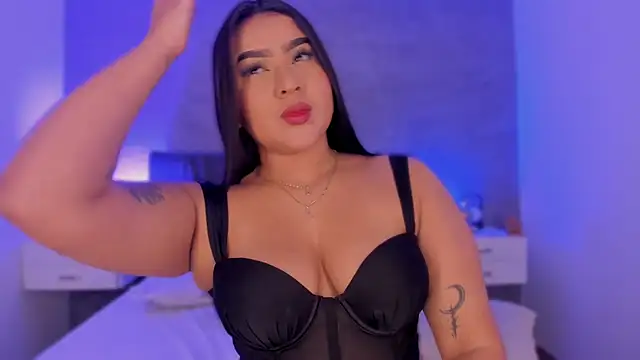 alejandrarojas  online show from January 19, 1:07 pm