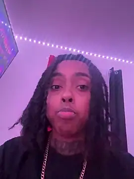 seductivefreak7 online show from April 16, 4:24 am