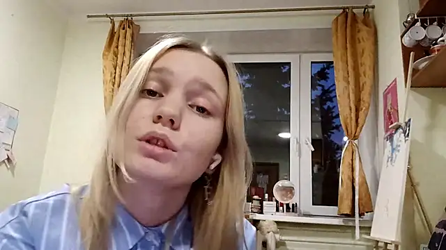 xlo lax online show from December 1, 1:36 pm