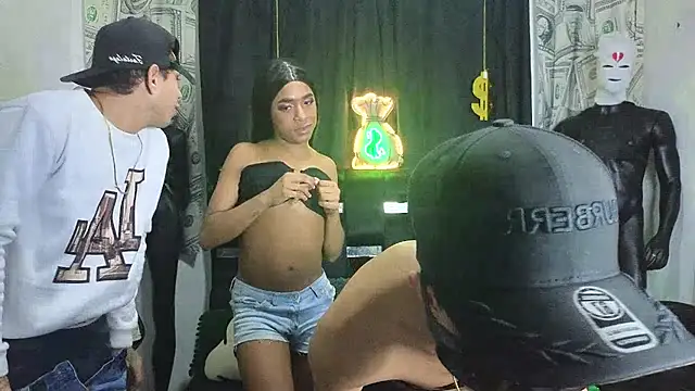 Princess Room online show from December 3, 7:22 am