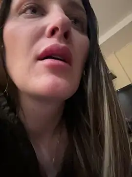 TomilaSi online show from March 23, 11:00 pm