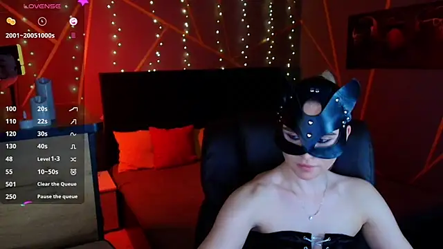  Sweet  Cat  online show from March 31, 4:40 pm