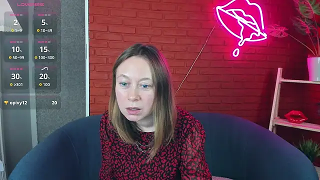 Brooke lover online show from November 28, 8:45 pm