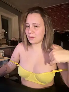 Annahylio online show from December 5, 8:10 pm