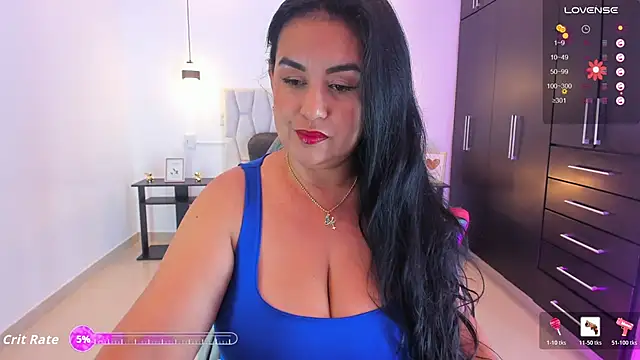 elenamilf online show from February 13, 7:37 pm