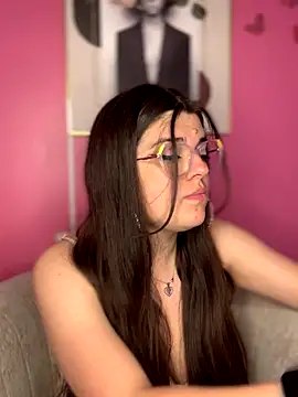 Scarletts Boobs online show from December 1, 9:28 pm