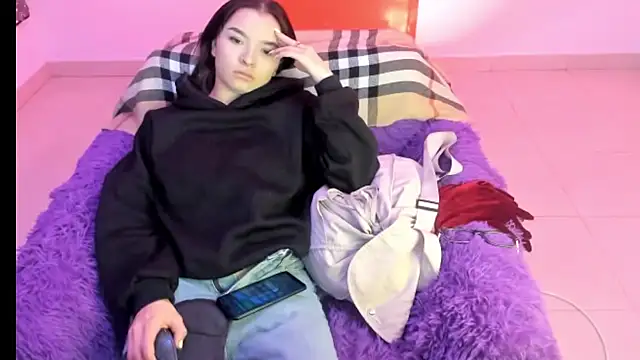 Honney 19 online show from December 22, 10:40 am