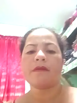 Hottie lauren05 online show from November 30, 7:01 am