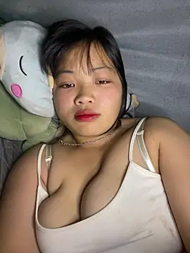 Mailyysa online show from January 13, 8:18 am