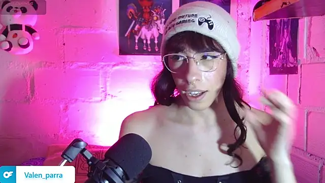 kattycat   online show from December 3, 2:47 am