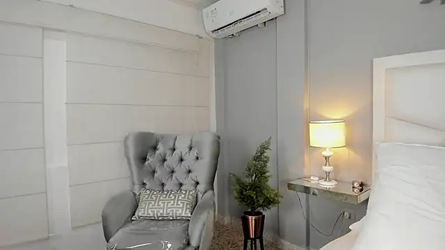 AnnaJaimes online show from March 12, 12:13 am