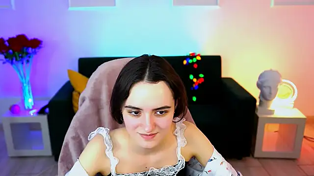 KateWillows online show from February 27, 6:13 am