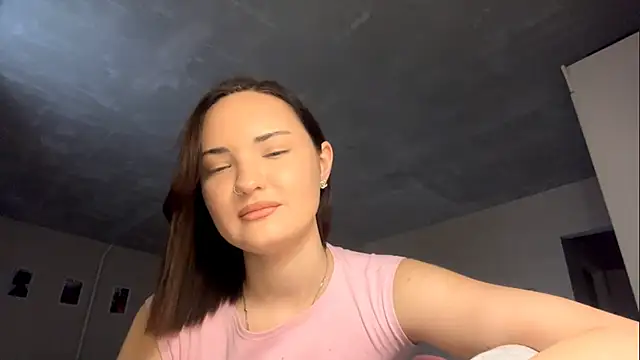 AdrianaWilcinski online show from December 5, 10:16 am