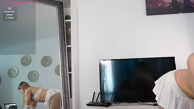 evy miu online show from January 9, 8:41 am