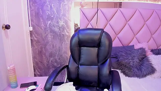 MHONIKBELUCCI online show from March 23, 10:05 pm