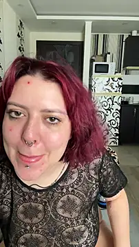 MurrbyAliceMoore online show from December 4, 10:21 pm