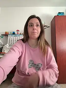 Sareyxon online show from April 6, 7:31 am