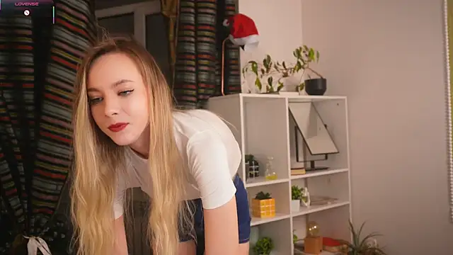 hihinicky online show from December 21, 1:04 pm