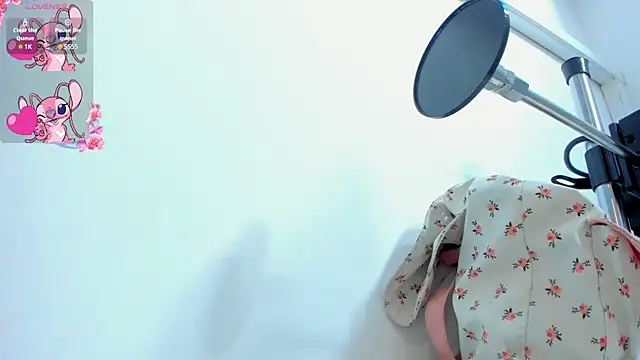 Miia cute18 online show from April 19, 6:10 pm