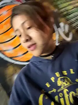 dakota021 online show from March 11, 3:33 am