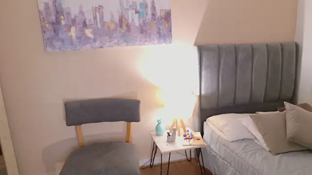 Megaan    online show from April 6, 12:06 pm