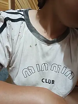 Evelyn-n online show from June 19, 10:46 pm