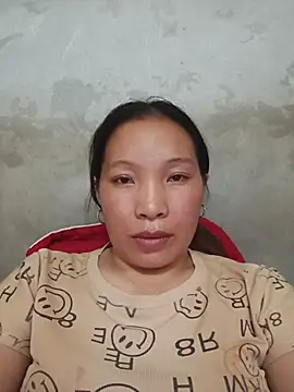 Evelyn-n online show from July 19, 1:35 pm