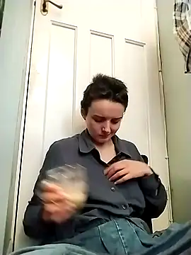 Amy01112 online show from February 19, 1:54 pm