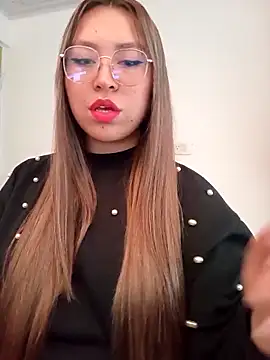 Megan Lopez online show from December 1, 8:22 pm