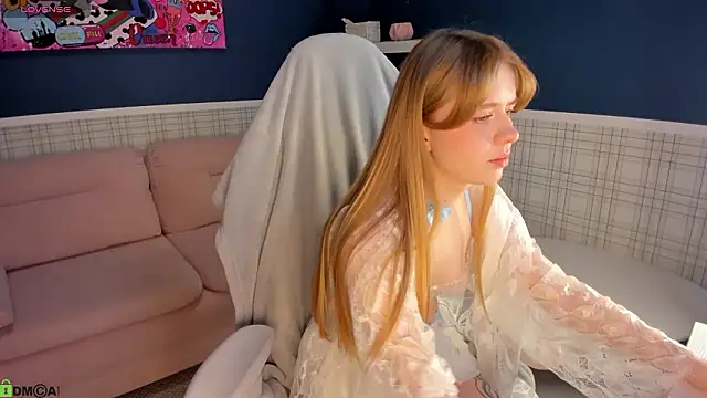 Victori Fox online show from March 5, 12:39 am