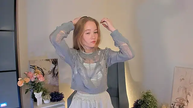 MaireLanda online show from December 17, 5:33 am