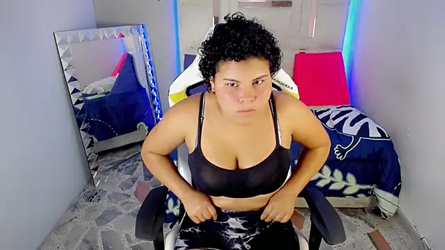 Baileyy  online show from December 4, 5:24 pm