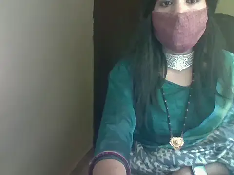 Lovely Ladyboy star online show from February 28, 10:20 pm