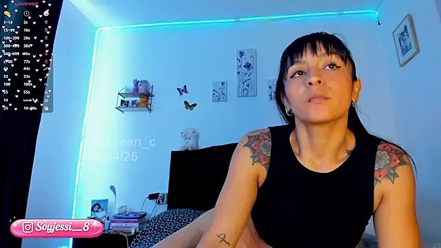 lauureen c online show from April 12, 1:25 pm